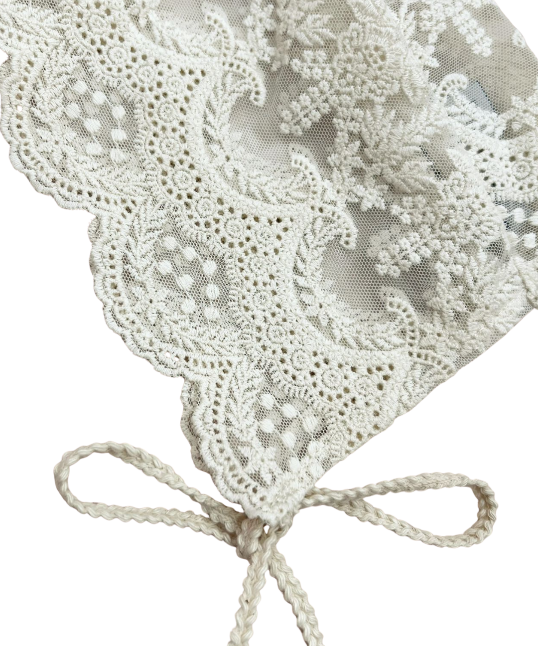 Gorrito de Encaje