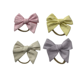 Tiara Moño con Colita Color Rosa