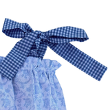 Ranita de Flores Azules con Tirantes de Cuadros Azul